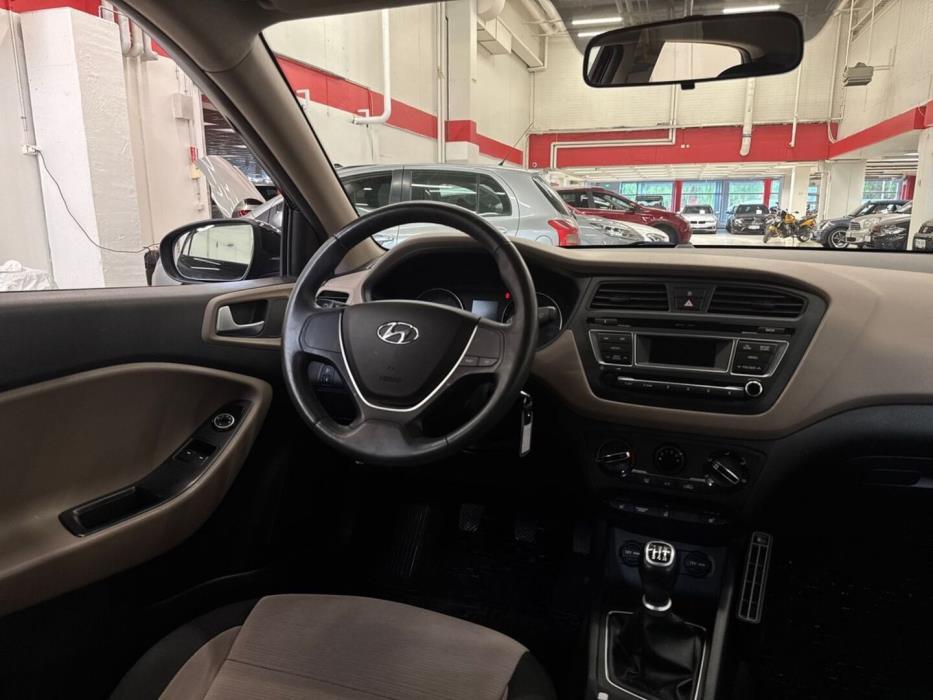 HYUNDAI i20 5d 2016