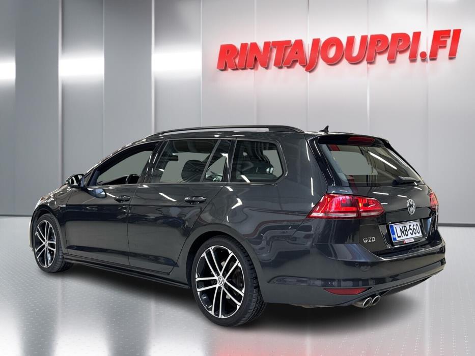 VOLKSWAGEN Golf 2016