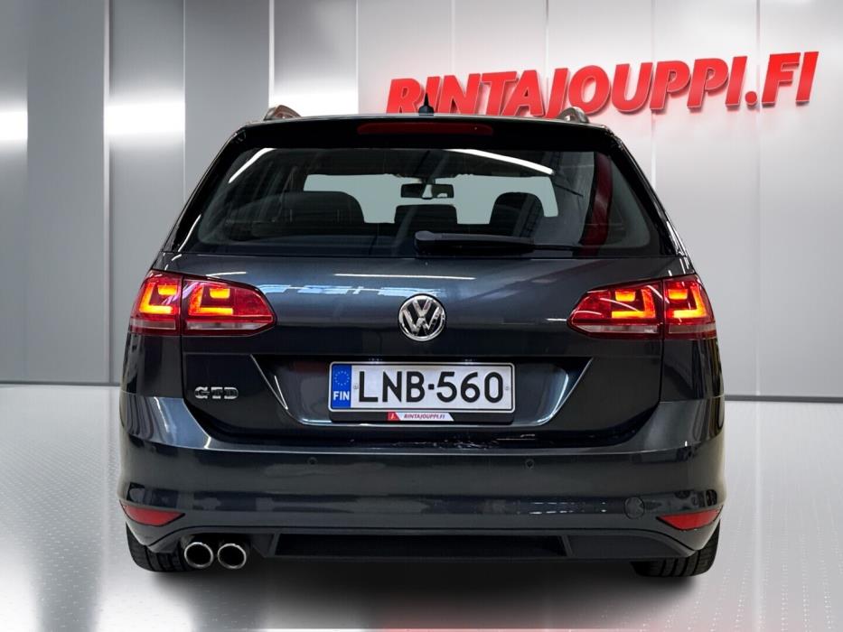 VOLKSWAGEN Golf 2016
