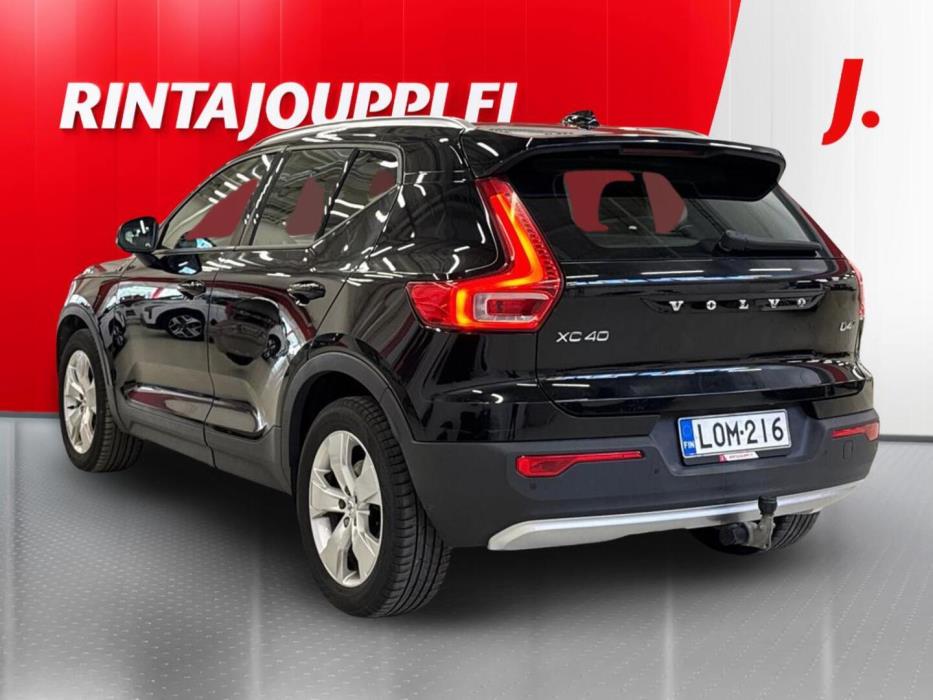 VOLVO XC40 2018