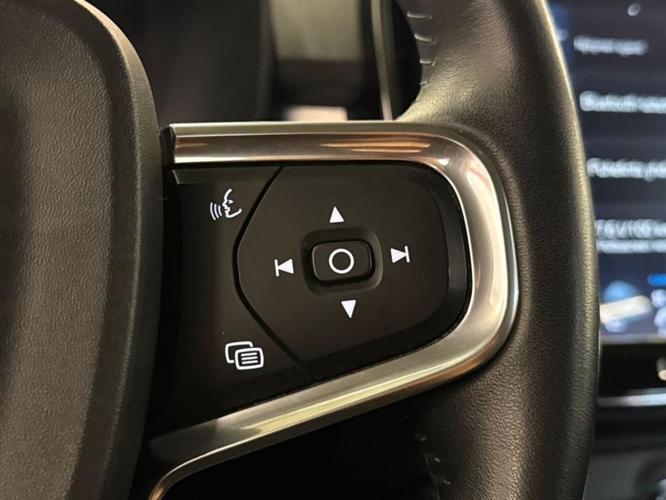 VOLVO XC40 2018