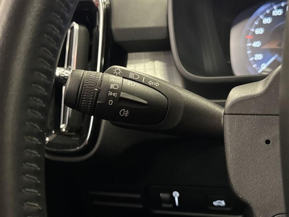 VOLVO XC40 2018