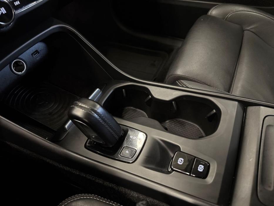 VOLVO XC40 2018