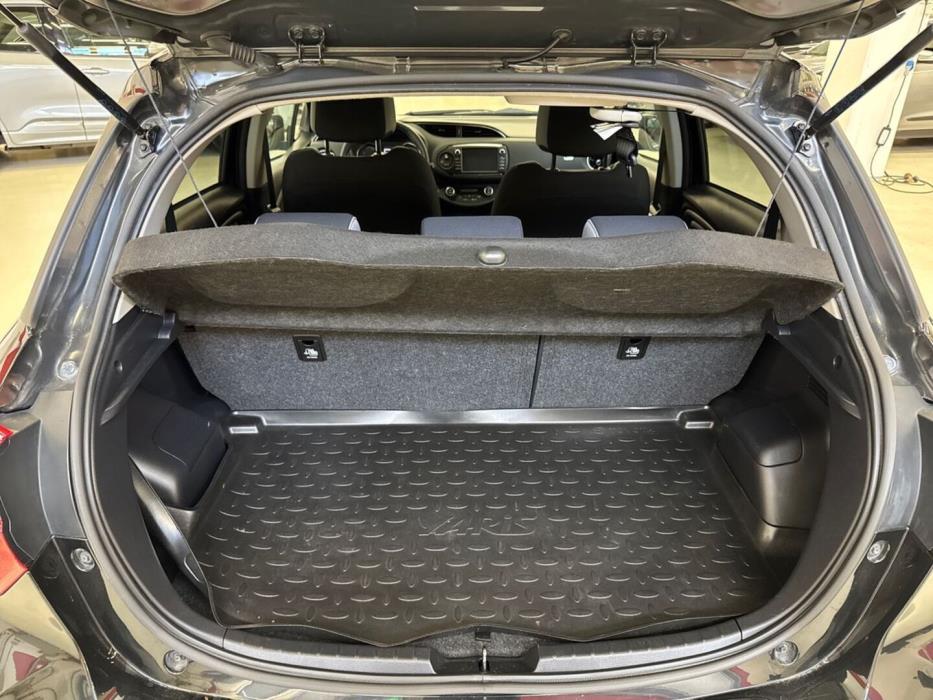 TOYOTA Yaris 2020