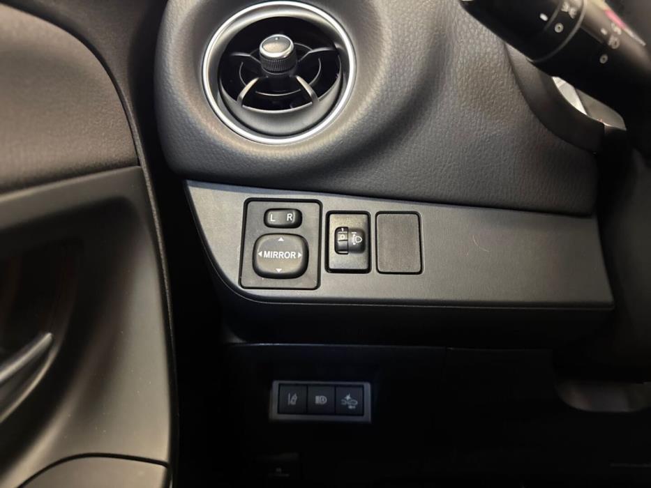 TOYOTA Yaris 2020