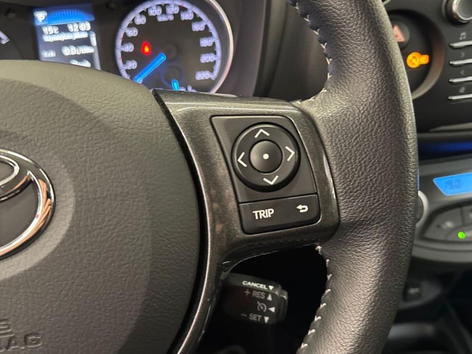 TOYOTA Yaris 2020