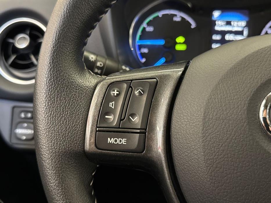 TOYOTA Yaris 2020
