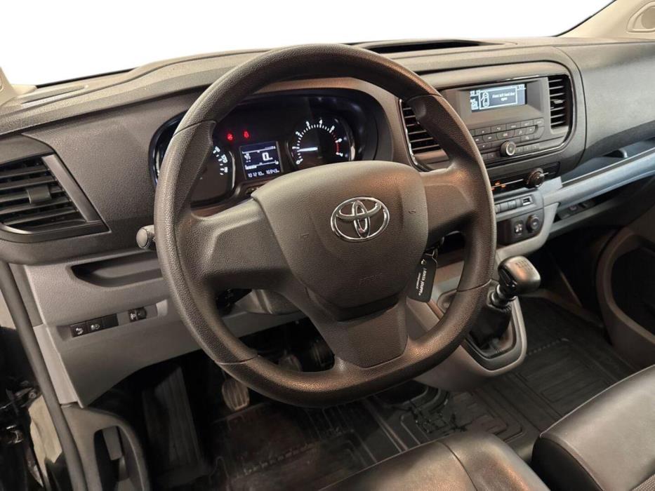 TOYOTA Proace 2020