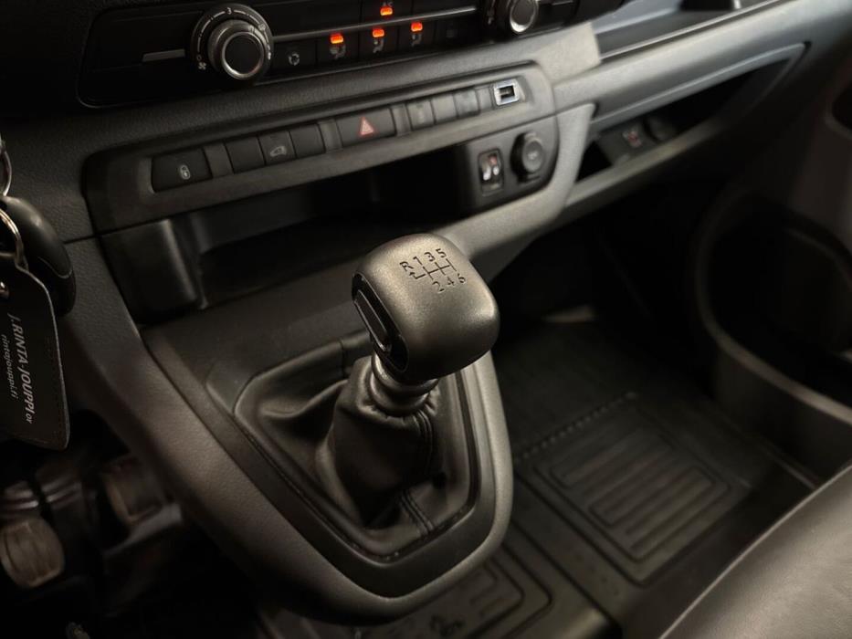 TOYOTA Proace 2020