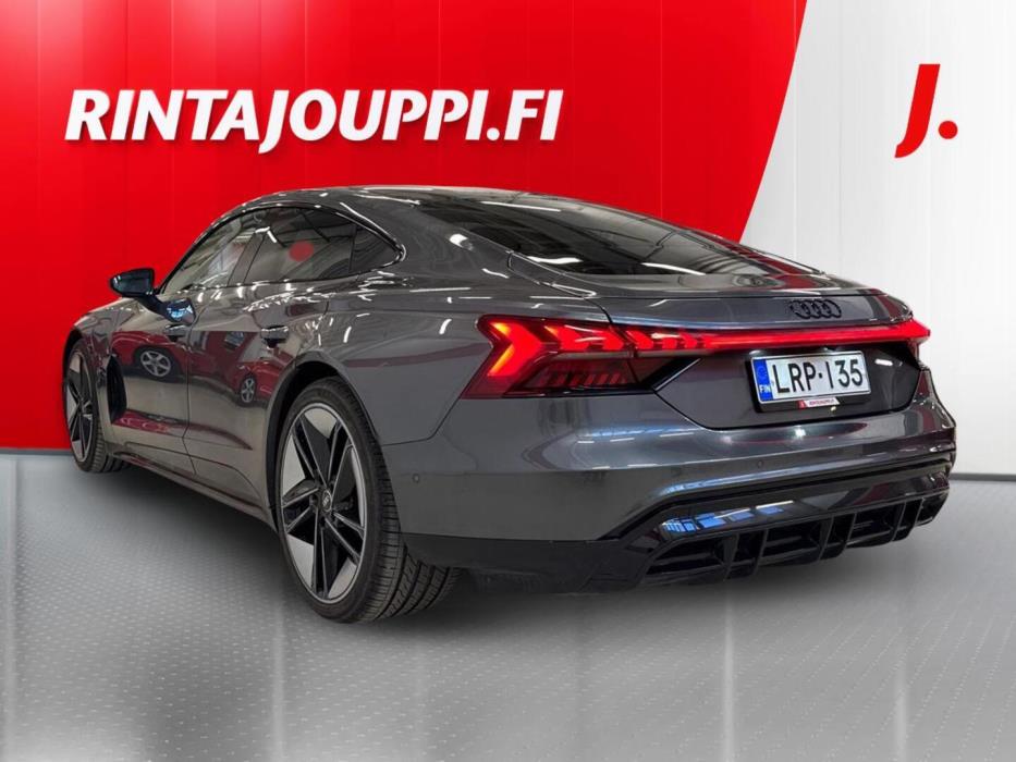 AUDI e-tron GT 2022