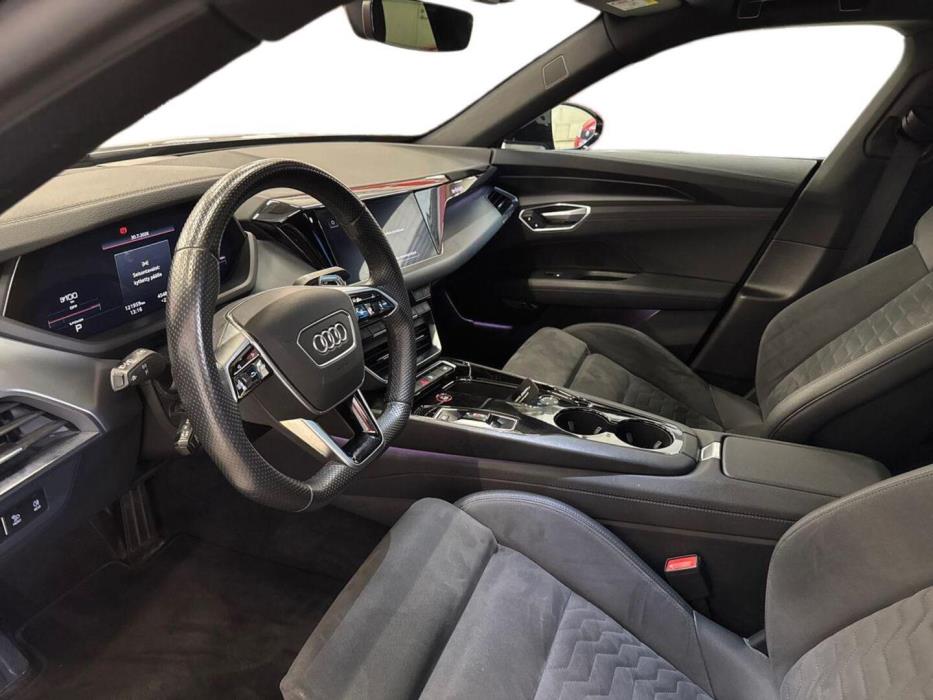 AUDI e-tron GT 2022