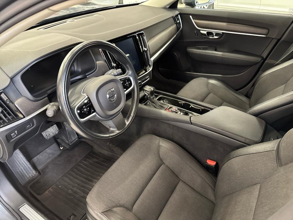 VOLVO V90 Cross Country 2018