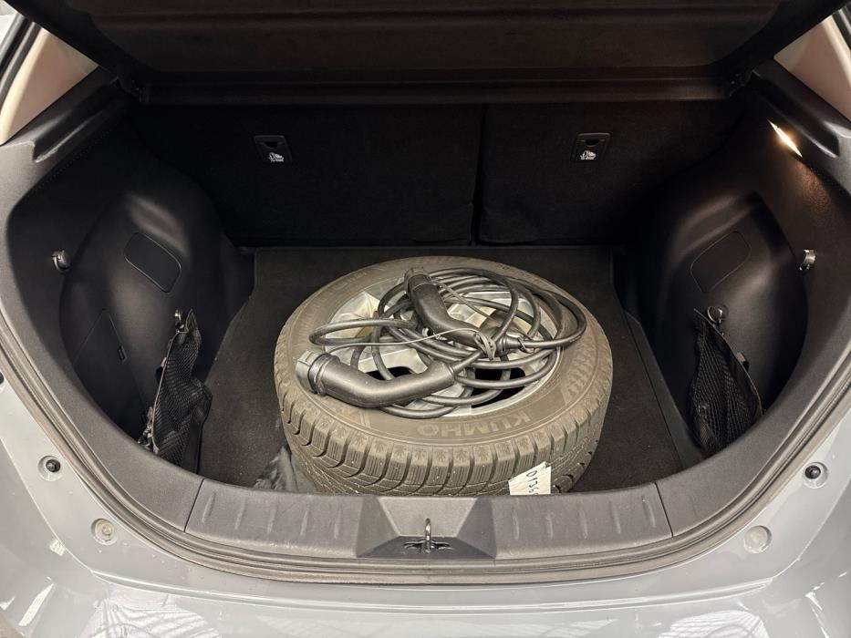 NISSAN Leaf 2021