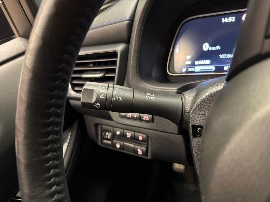 NISSAN Leaf 2021