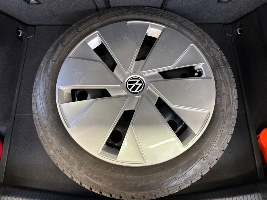 VOLKSWAGEN ID.3 2023