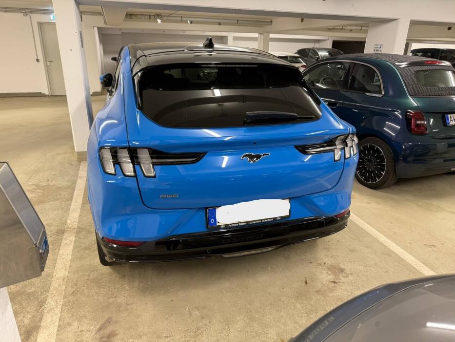 FORD Mustang Mach-E 2021