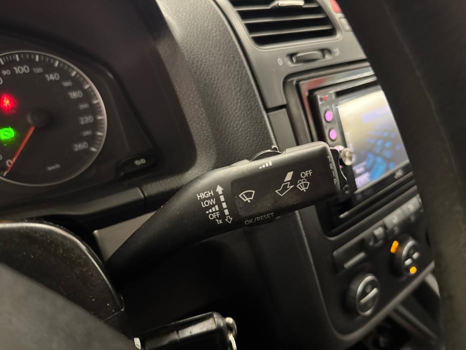 VOLKSWAGEN Jetta 2007