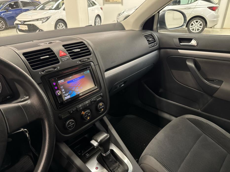 VOLKSWAGEN Jetta 2007