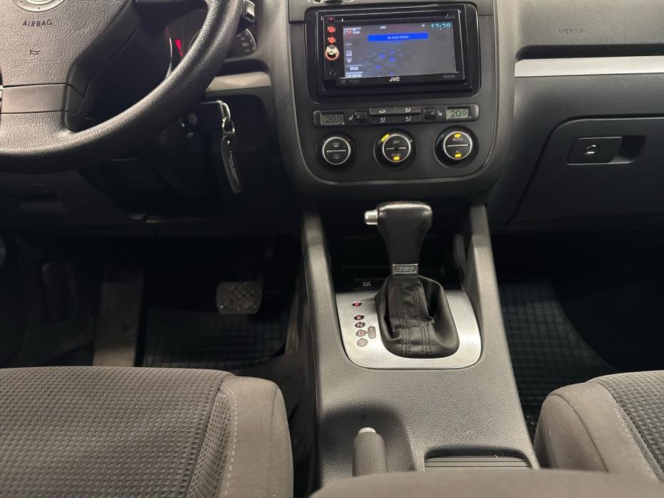 VOLKSWAGEN Jetta 2007