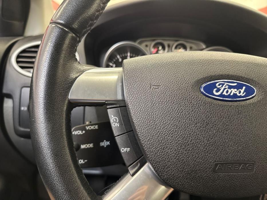 FORD Focus 2010