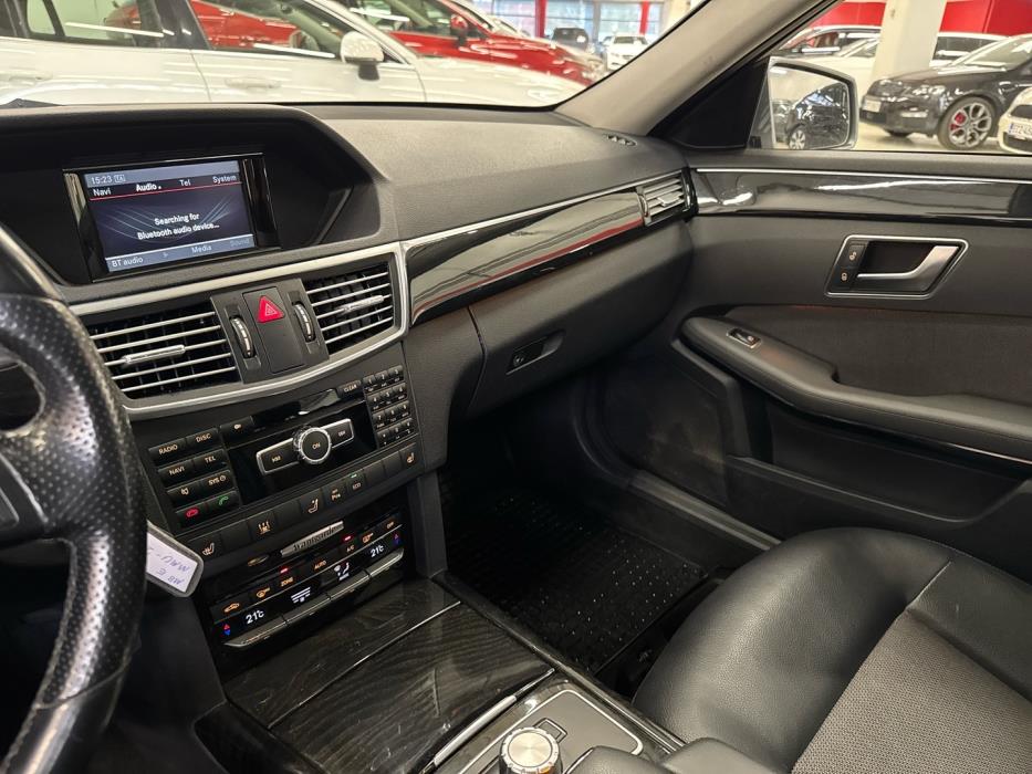 MERCEDES-BENZ E 2013
