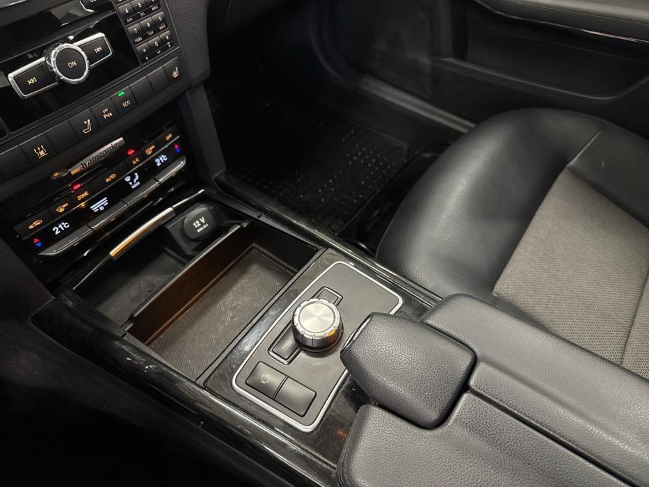 MERCEDES-BENZ E 2013