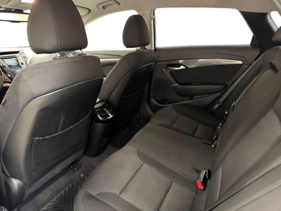 HYUNDAI i40 2013