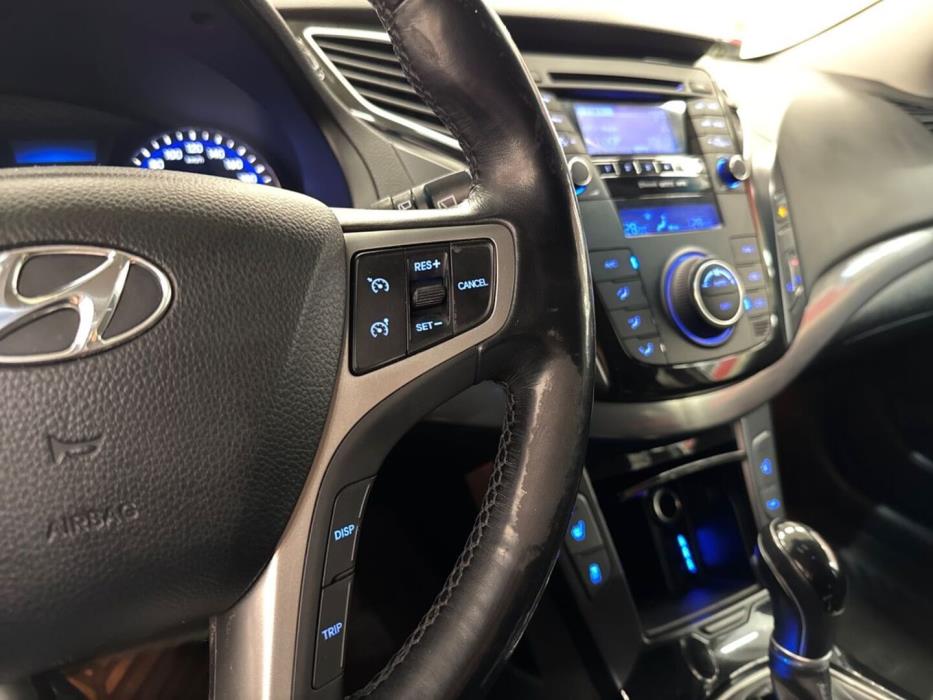 HYUNDAI i40 2013