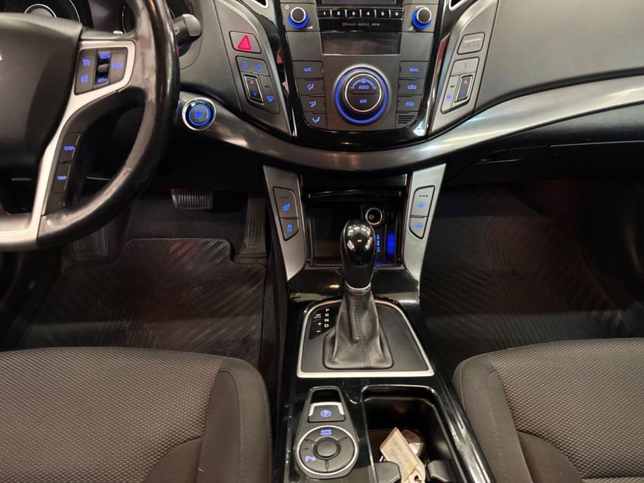 HYUNDAI i40 2013