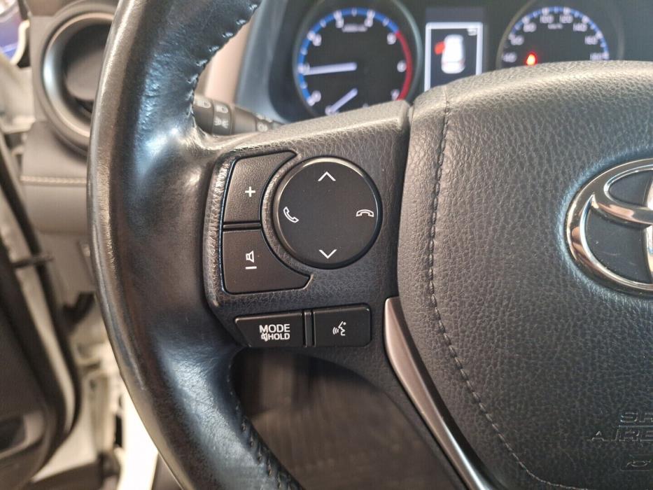 TOYOTA RAV4 2017