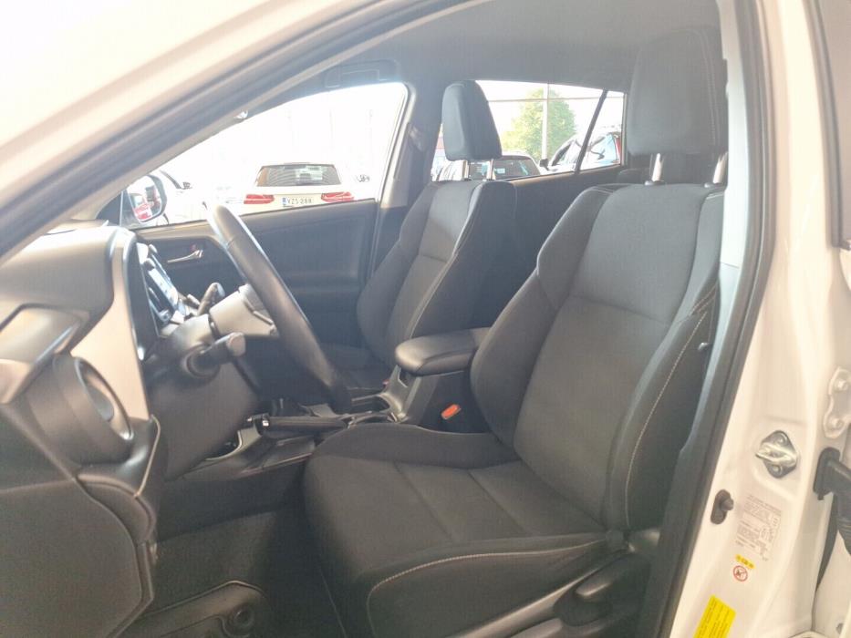 TOYOTA RAV4 2017