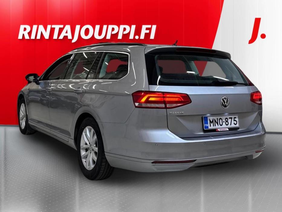 VOLKSWAGEN Passat 2018