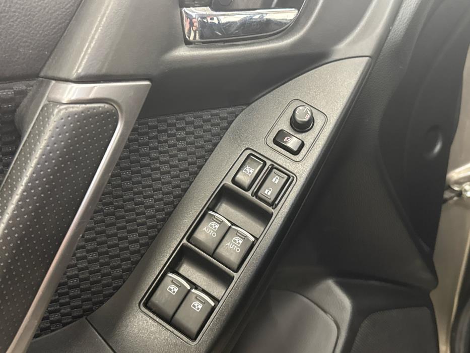 SUBARU Forester 2018