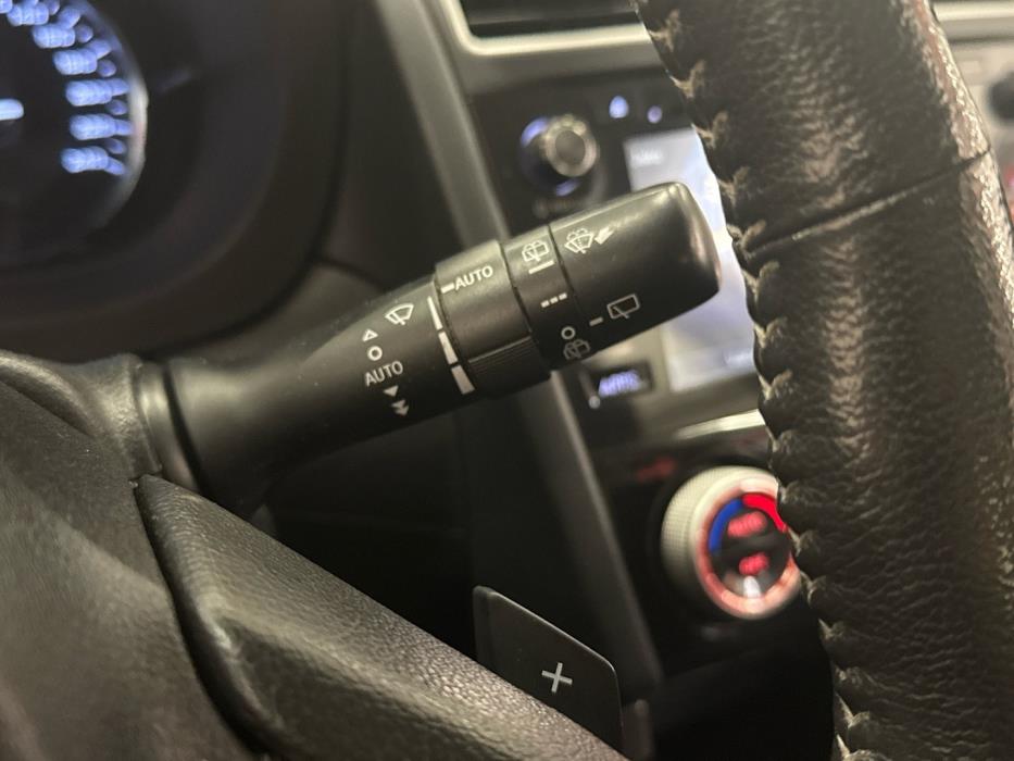 SUBARU Forester 2018