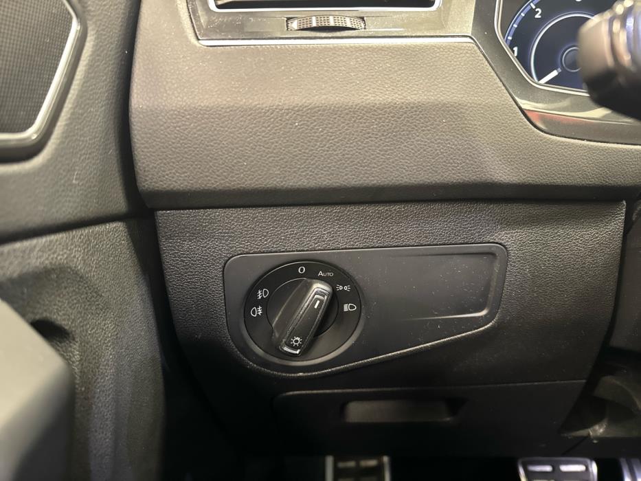 VOLKSWAGEN Tiguan 2017