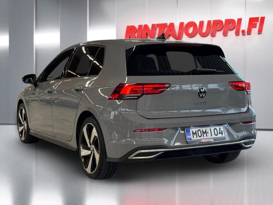 VOLKSWAGEN Golf 2020