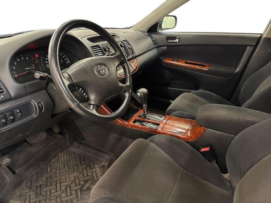TOYOTA Camry 2002