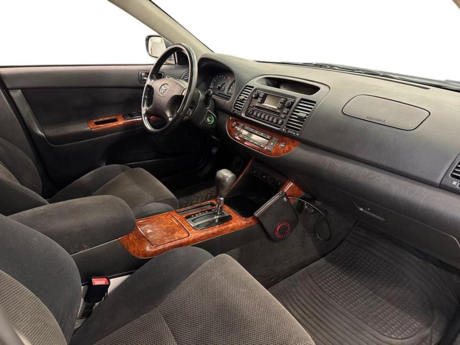 TOYOTA Camry 2002