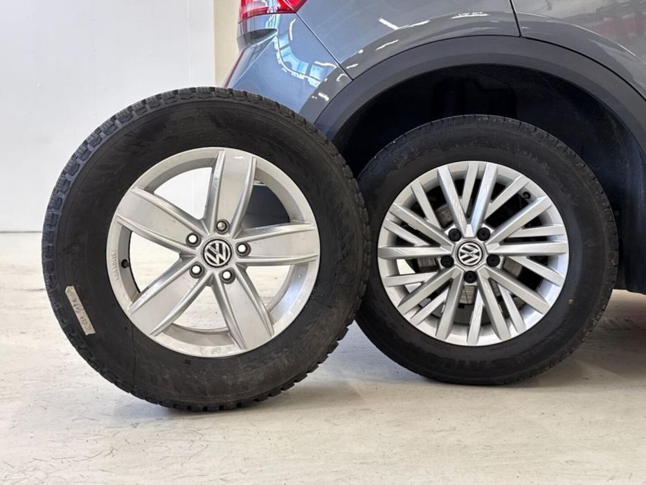 VOLKSWAGEN T-Roc 2019