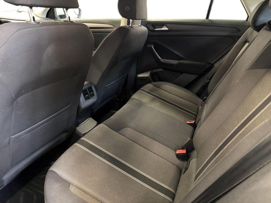 VOLKSWAGEN T-Roc 2018
