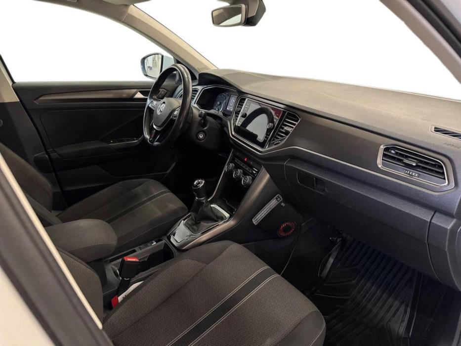 VOLKSWAGEN T-Roc 2018