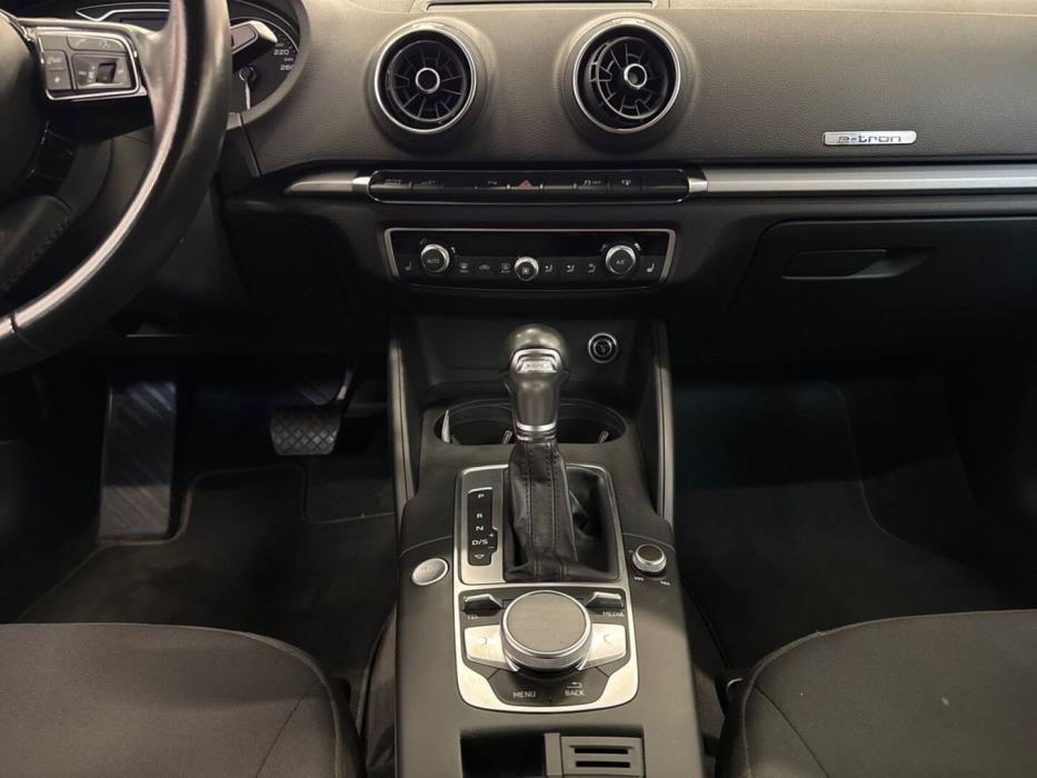 AUDI A3 2017