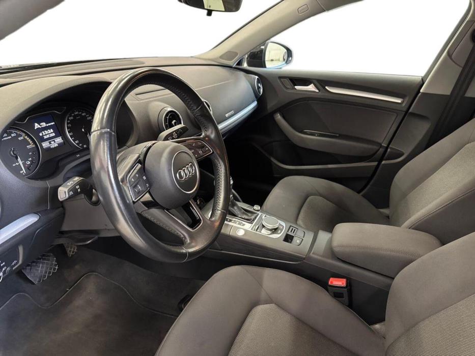 AUDI A3 2017