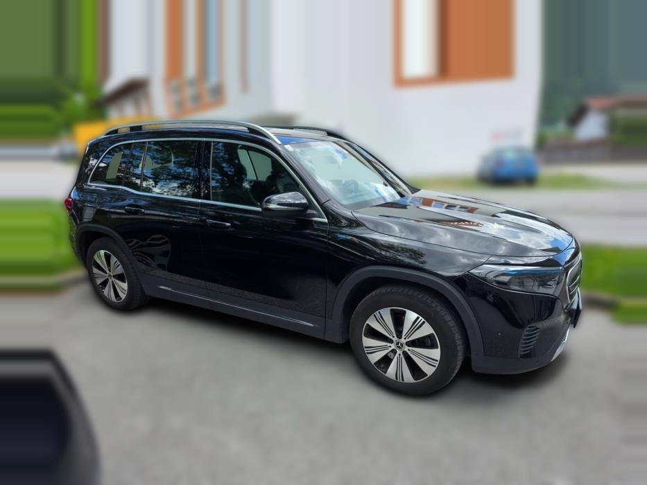 MERCEDES-BENZ EQB 2022