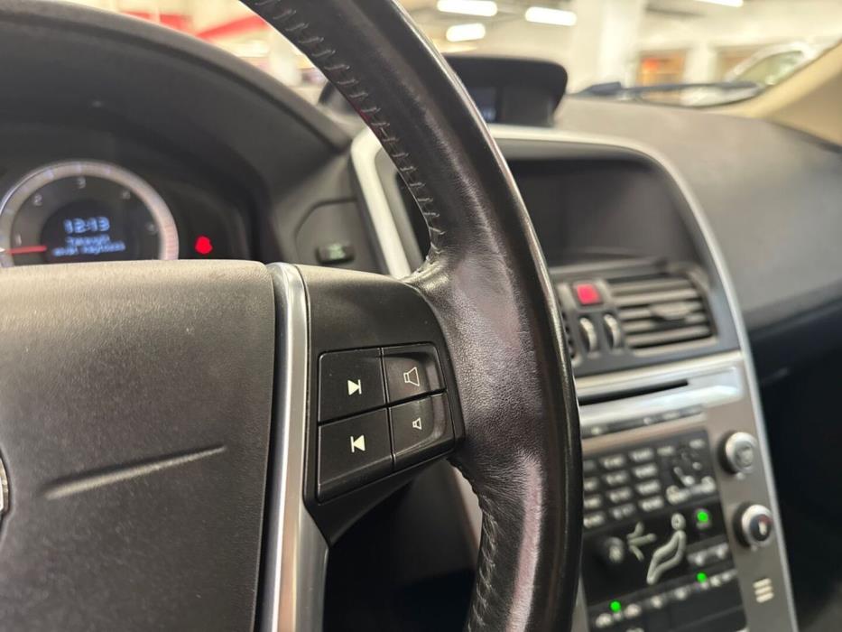 VOLVO XC60 2010