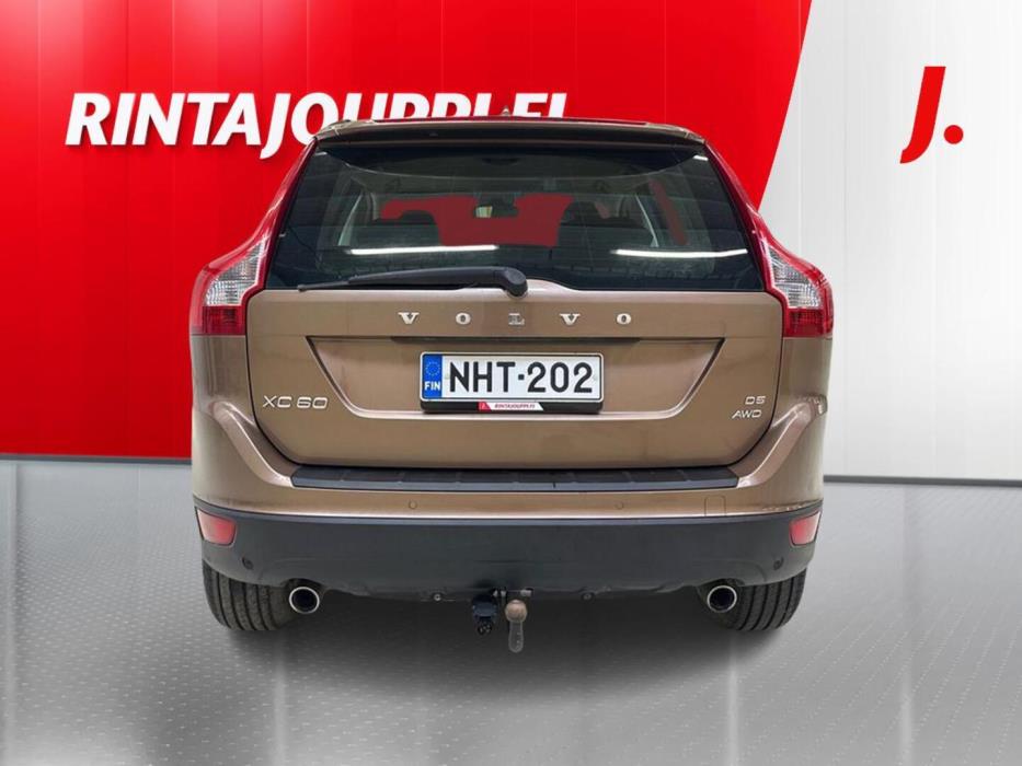 VOLVO XC60 2010