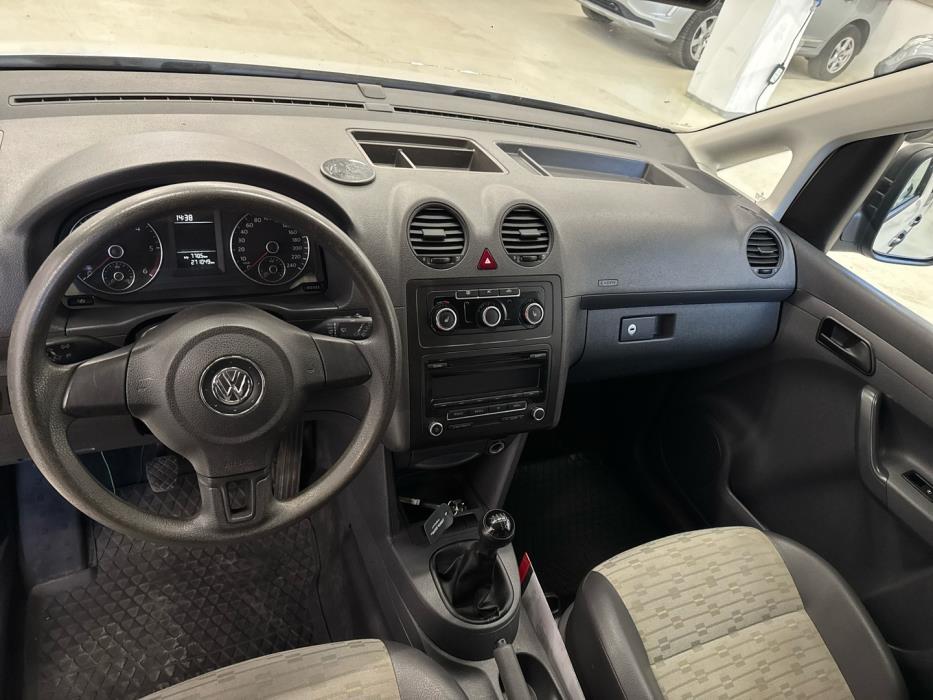 VOLKSWAGEN Caddy 2011