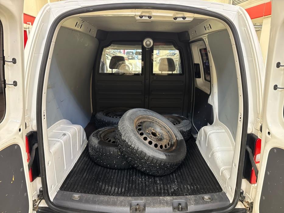 VOLKSWAGEN Caddy 2011