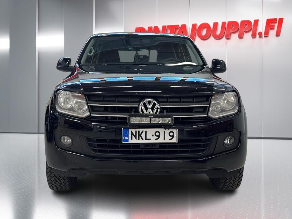 VOLKSWAGEN Amarok 2016