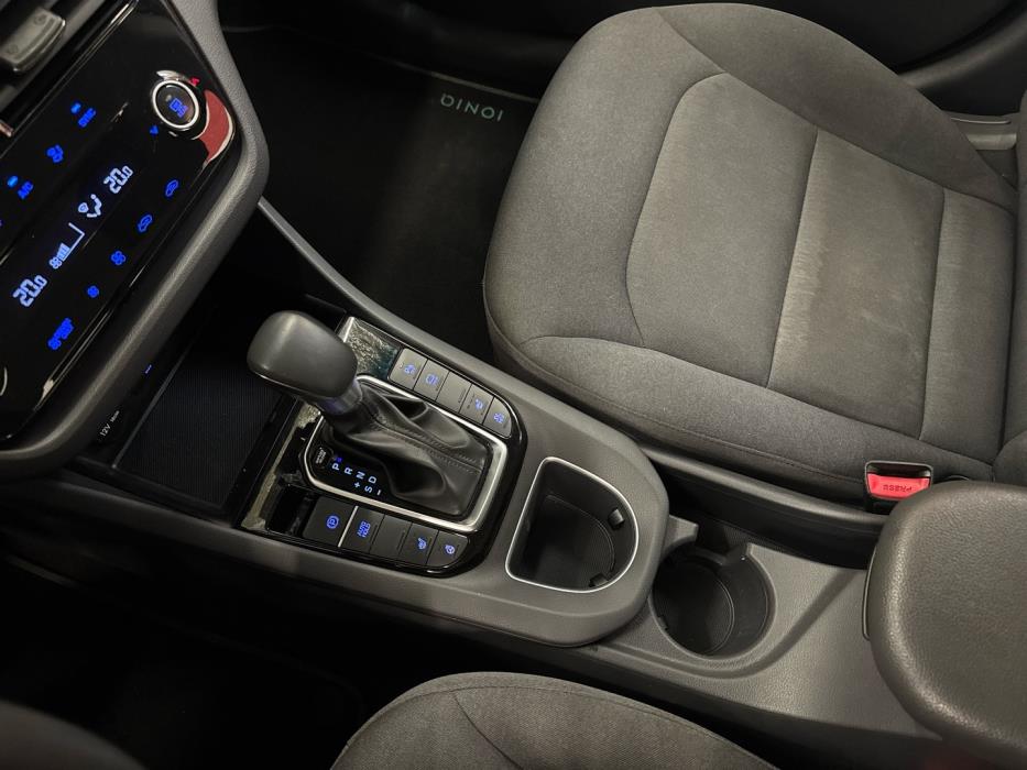 HYUNDAI IONIQ plug-in 2021